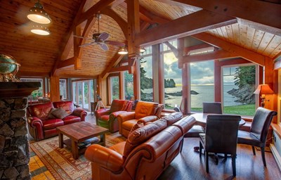 Aguilar House - Bamfield, British Columbia, Canada
